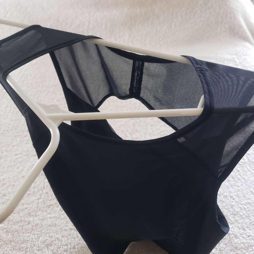 Lululemon athletica black mesh tank - Picture 8 of 8